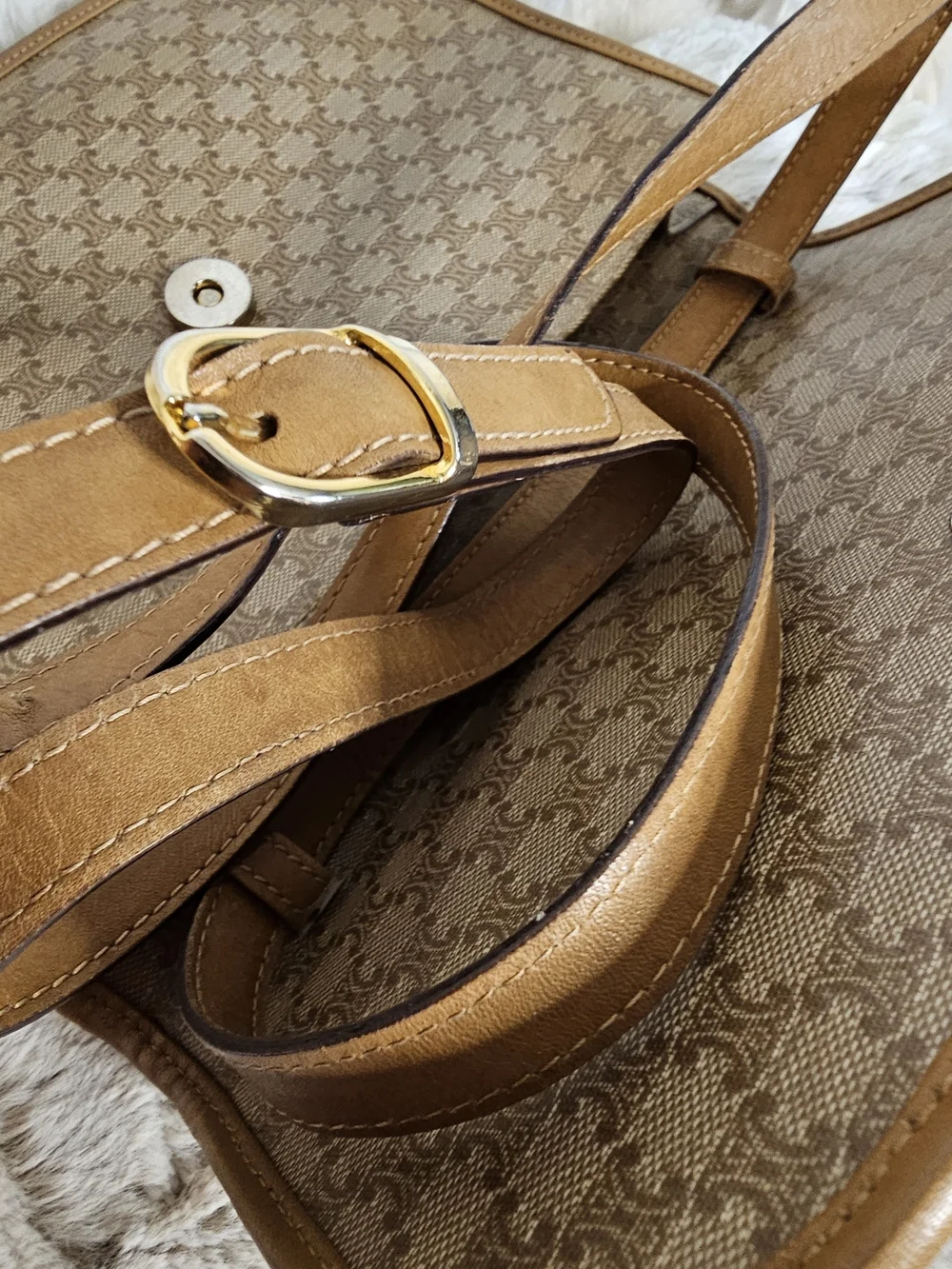 Celine Vintage Tan Leather & Monogram Crossbody Bag - Picture 13 of 16